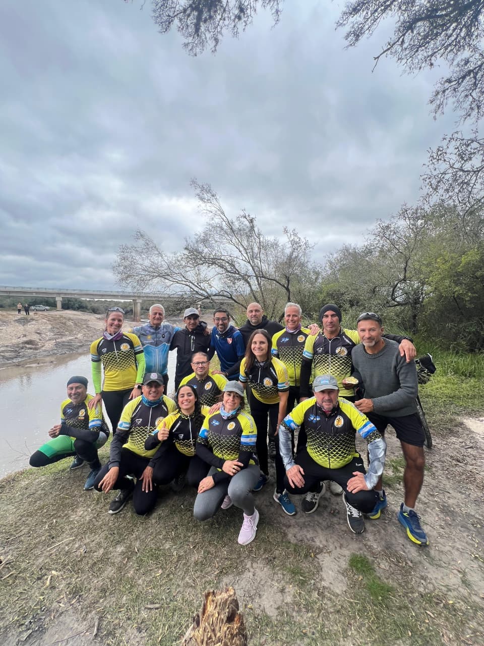 Equipo Grand Team — foto 1
